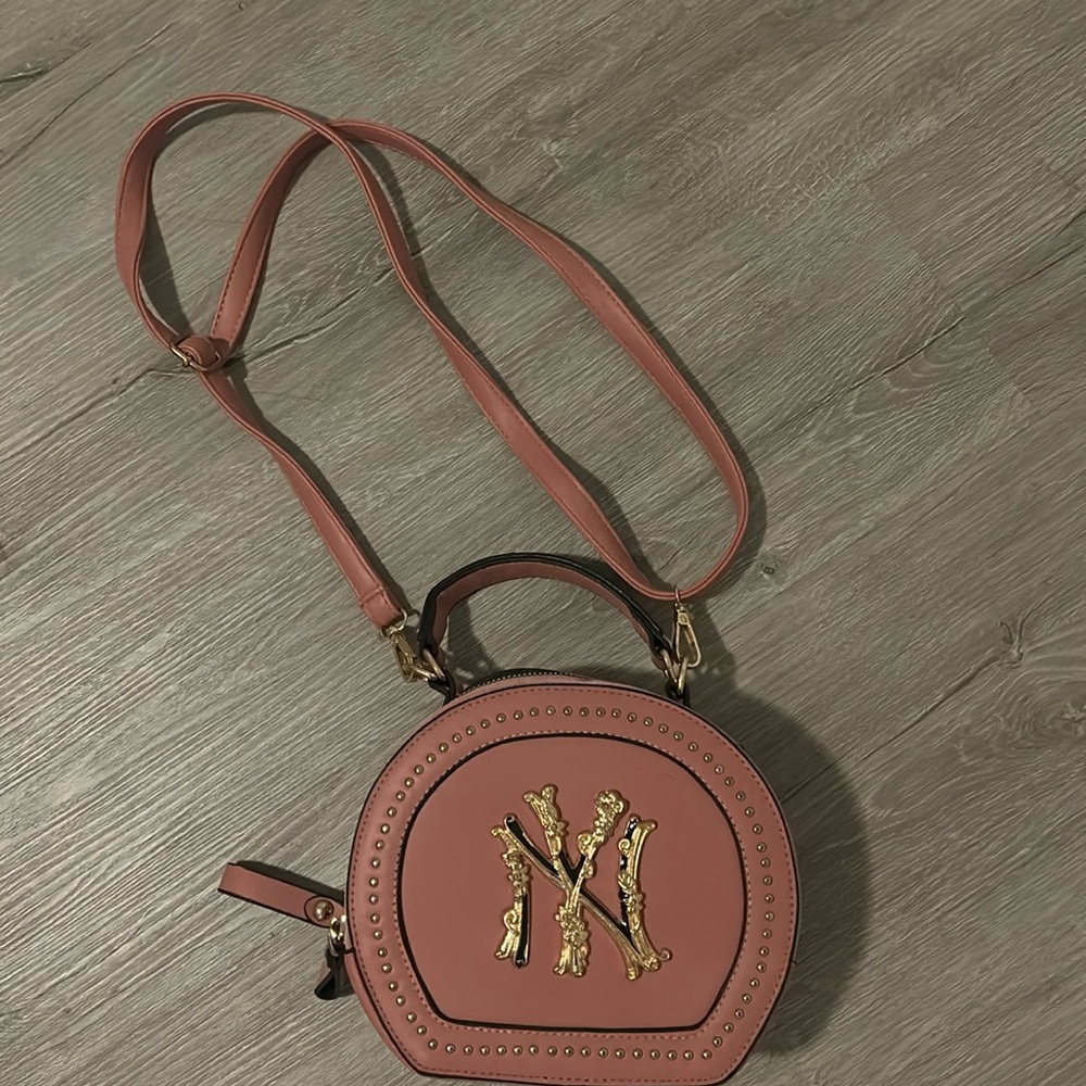 Pretty pink crossbody purse